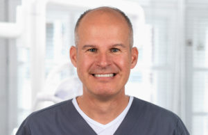 Zahnarzt Dr Steffen Kistler Experte für Implantologie